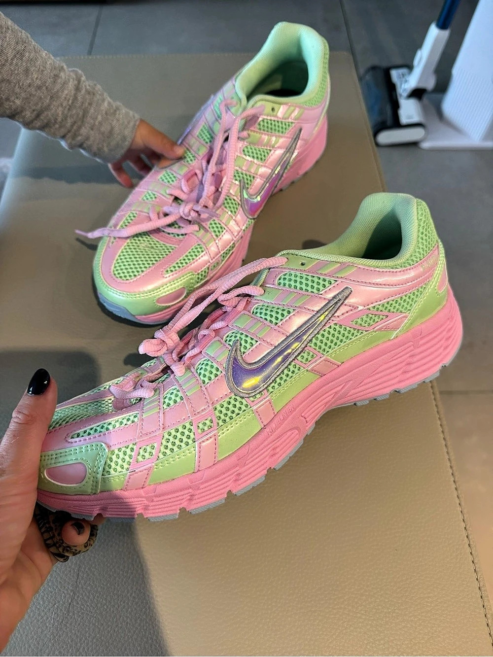 Nike P-6000 Women's Athletic Sneakers Pink & Green